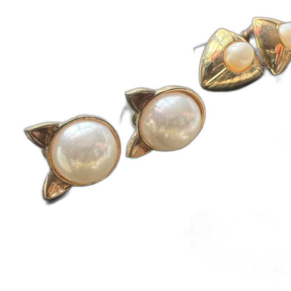 9 Pair of Earrings Lot Mixed of Faux Pearl and Mother of Pearl Pierced - Picture 5 of 9